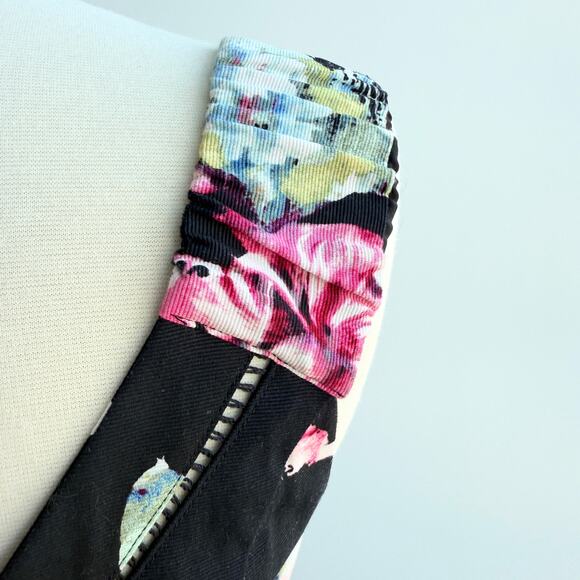 WHBM Black Floral Fit & Flare Dress 8 with Pockets Romantic Garden Party - Picture 8 of 14